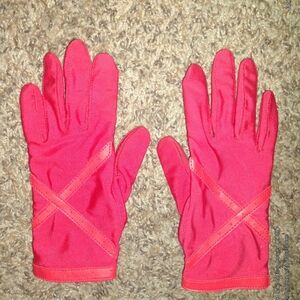 Vintage Hands Beautiful by Aris Isotoner Driving / Warm Up Gloves